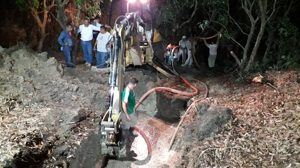 Truena ducto de CAEV, Poza Rica quedará sin agua 36 horas