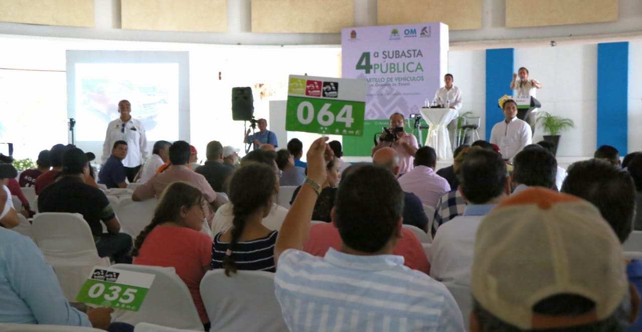 Realiza Quintana Roo subasta de vehículos