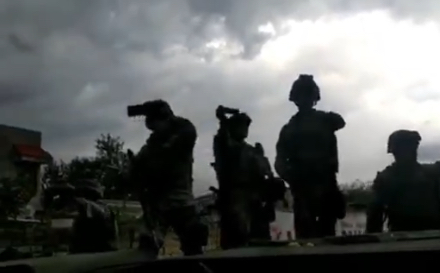 Video: Huachicoleros se enfrentan contra soldados del Ejército Mexicano, en Puebla