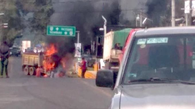 Sicarios frustran captura de criminal amenazando a la población, ahora en Michoacán