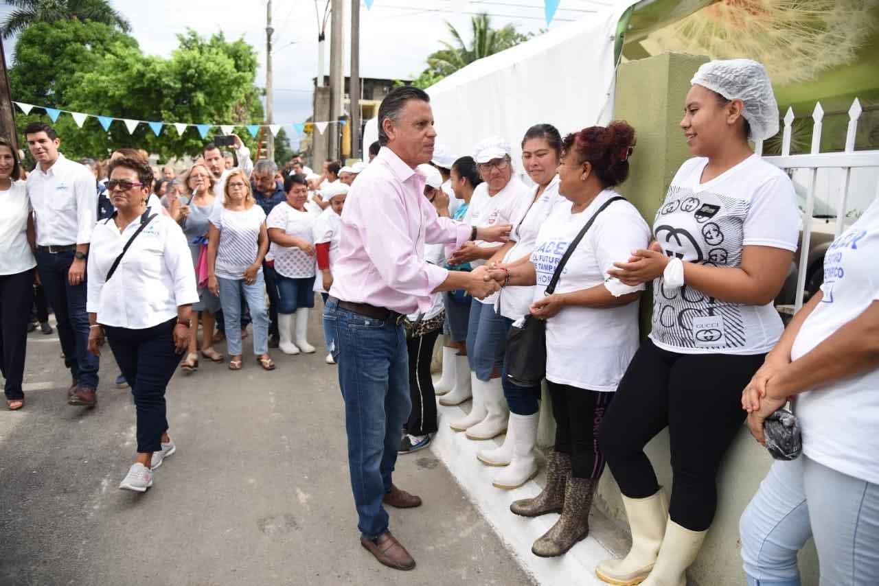 Entregan pavimentación con inversión superior al medio millón de pesos en la colonia Morelos, Tampico