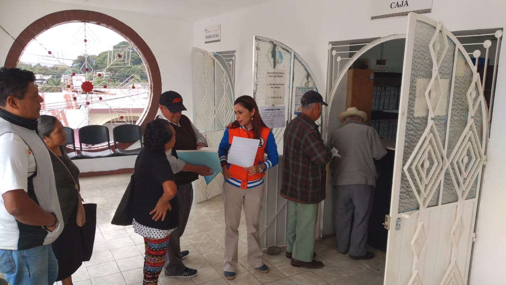 En Ixhuatlán del Café incentivan a la ciudadanía a realizar el pago del predial