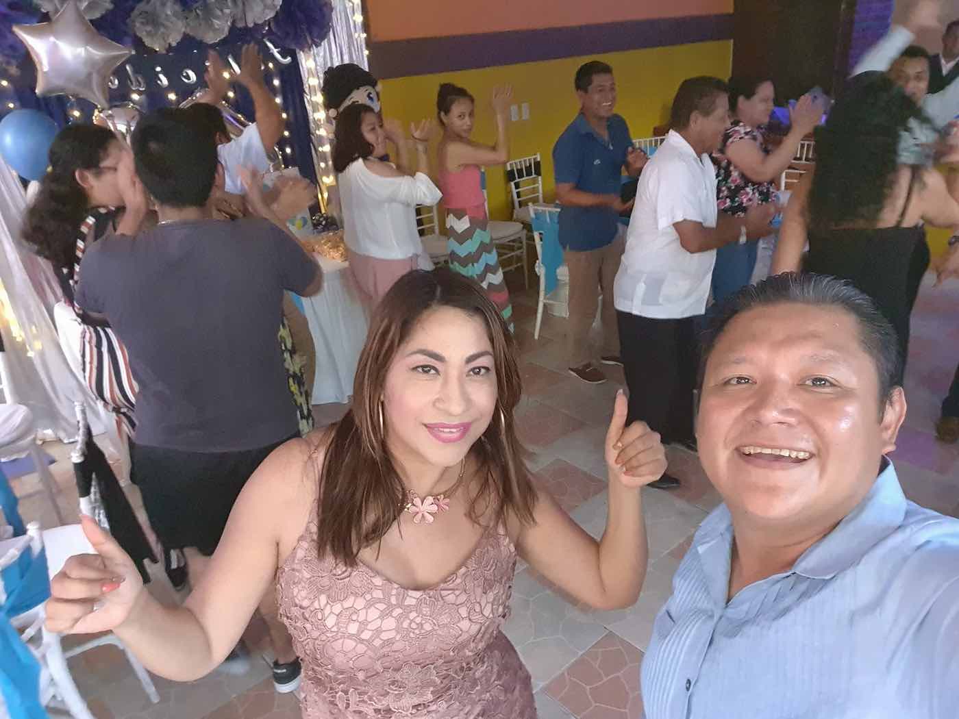 Médico ex jefe de la Jurisdicción Sanitaria organiza fiesta en plena contingencia