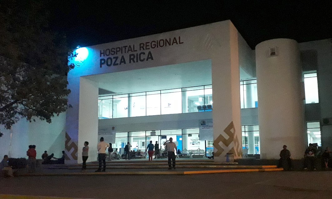 Se queda sin camas el Hospital Regional de Poza Rica