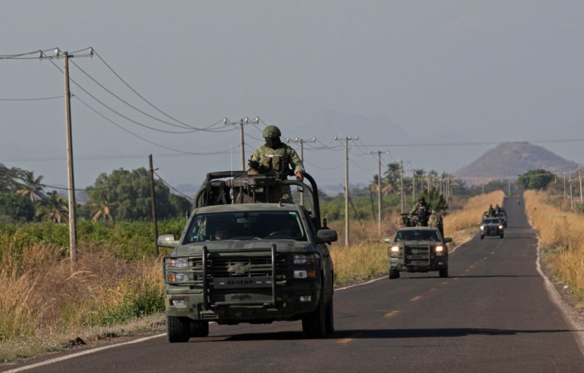 Ejército mexicano toma control de la seguridad en poblado