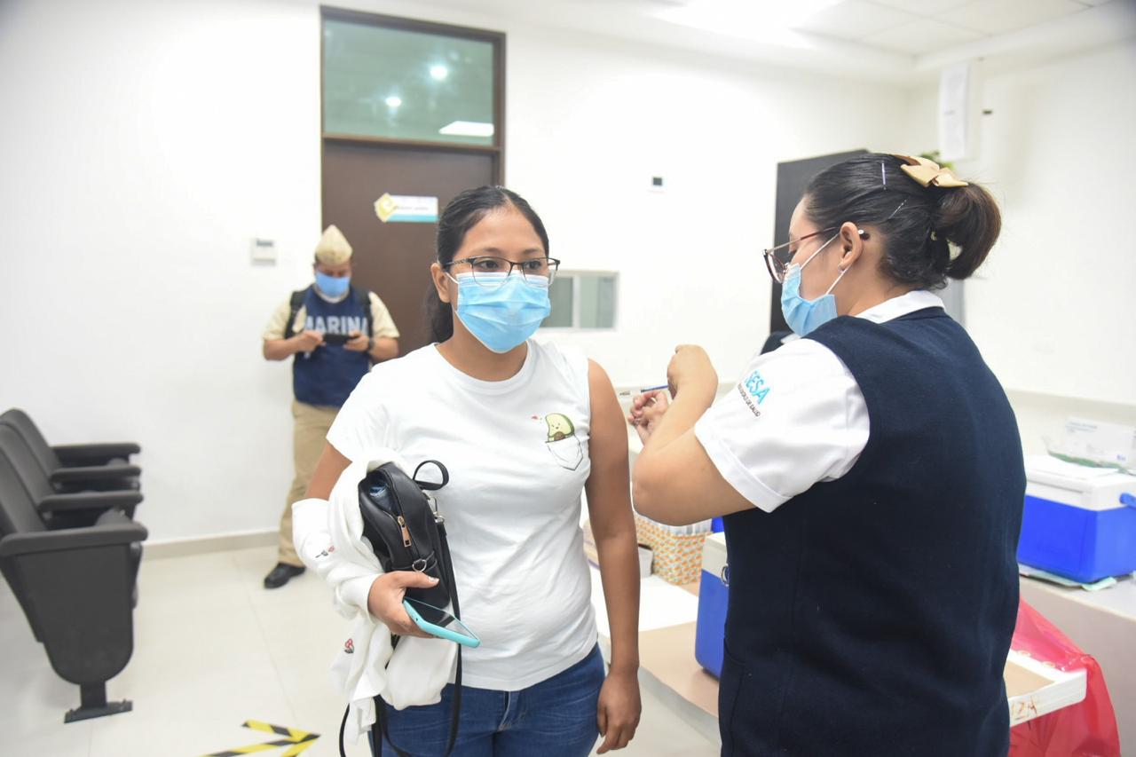 Centennials tendrán su vacuna de refuerzo contra Covid-19 a partir del 21 de febrero