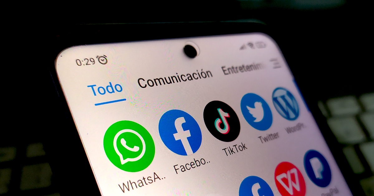 Estafas en WhatsApp son las más recurrentes, advierten expertos en ciberseguridad