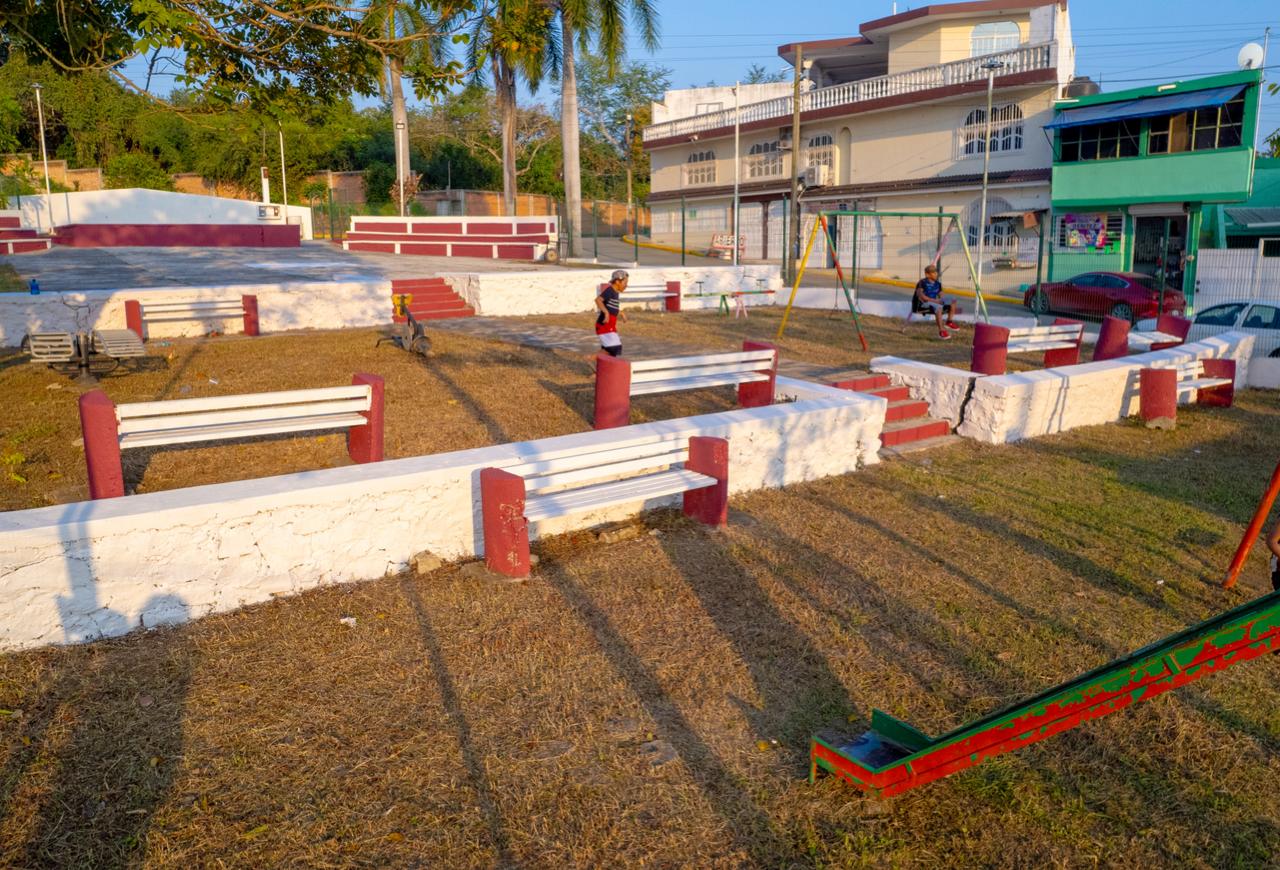 Gobierno de Poza Rica brinda espacios dignos en la Parcela 14