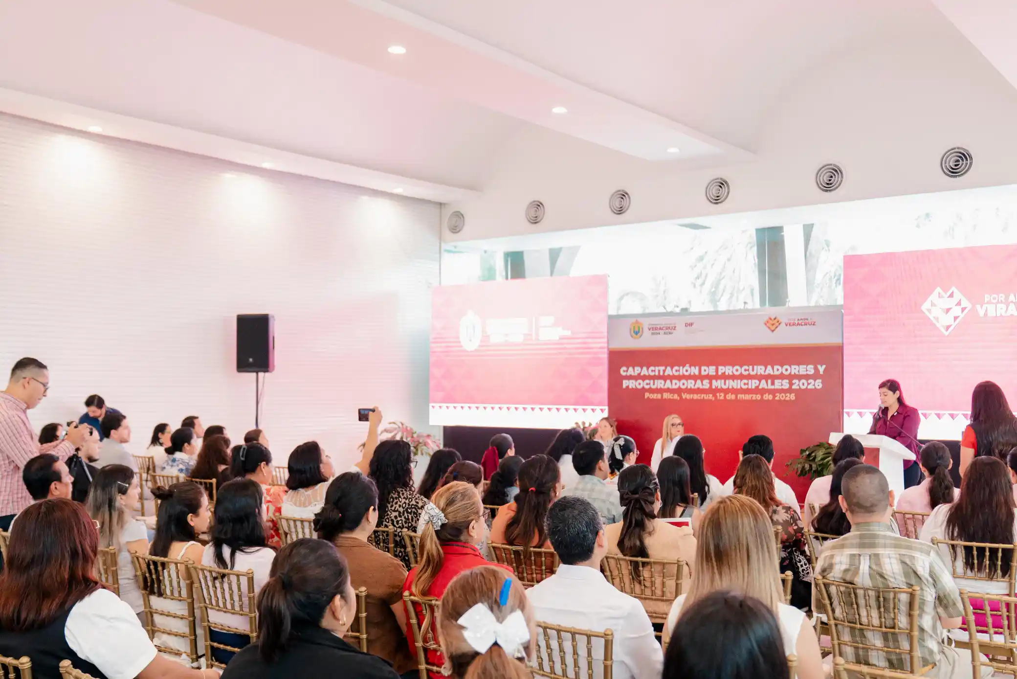 Poza Rica, sede de capacitación estatal para fortalecer la protección de la niñe