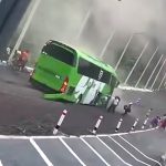 Autobús se queda sin frenos en la autopista Puebla-Orizaba
